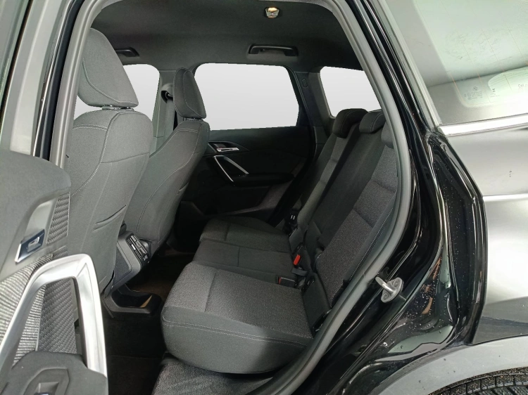 9 - BMW X1 X1 sdrive18d Edition Essence auto