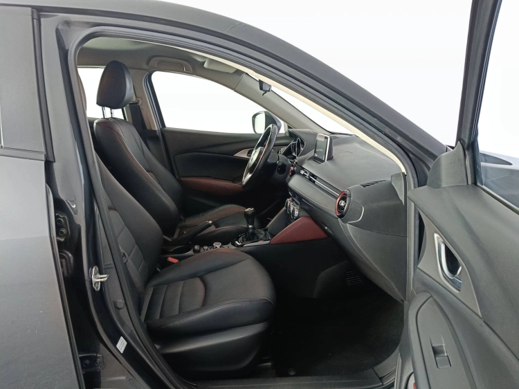 11 - Mazda CX CX-3 1.5d Exceed 2wd 105cv