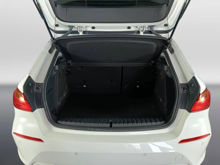 19 - BMW Serie 1 118d 5 Porte