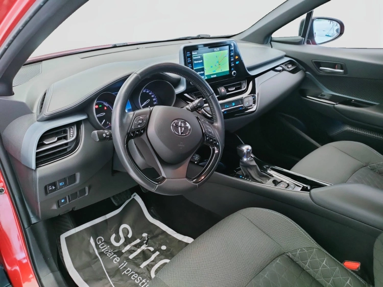 16 - Toyota C-HR C-HR 1.8h Trend e-cvt