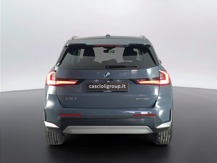 5 - BMW iX1 iX1 edrive 20 X-Line