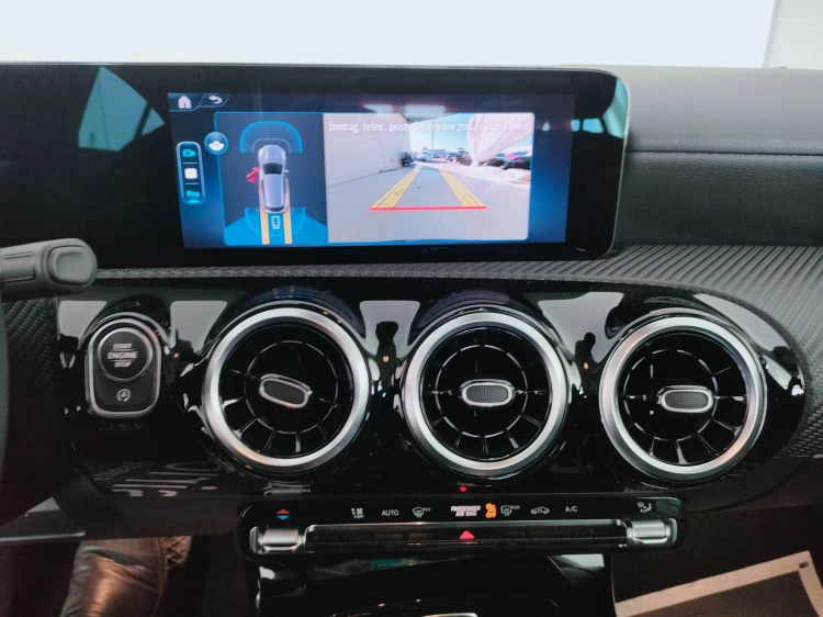 9 - Mercedes-Benz CLA Shooting Brake 180 d Advanced auto