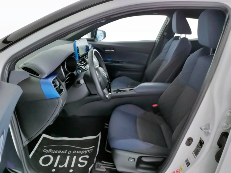 14 - Toyota C-HR C-HR 1.8h Style 2wd e-cvt