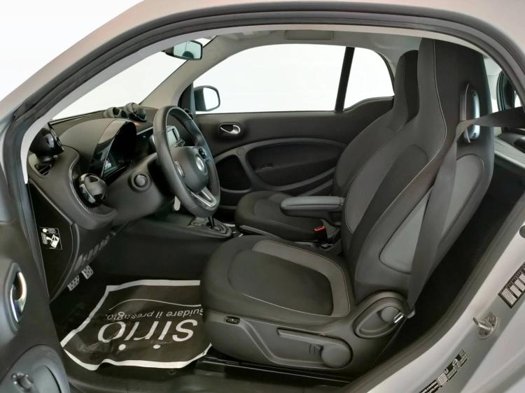 14 - smart fortwo Fortwo eq mattrunner 22kW