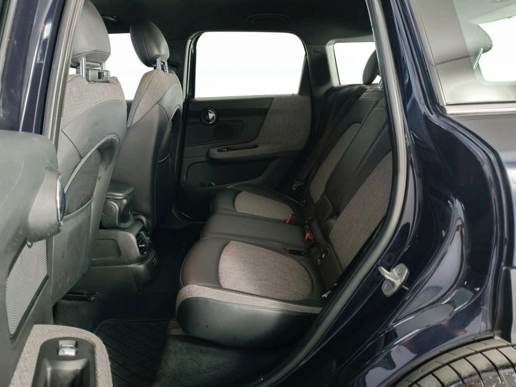 9 - MINI Countryman Mini Countryman 1.5 One D Northwood Edition