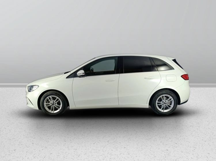 3 - Mercedes-Benz Classe B 180 d Executive auto
