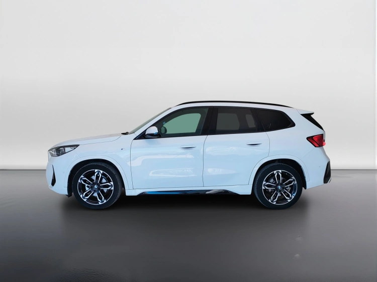 8 - BMW X1 X1 xdrive20d mhev 48V MSport auto