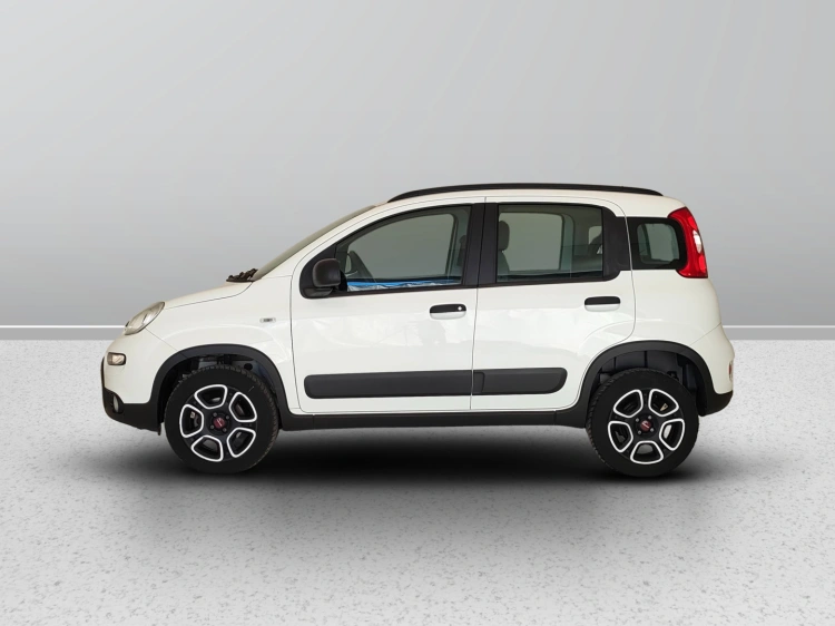 3 - Fiat Panda Panda 0.9 t.air t. natural power City Life 70cv