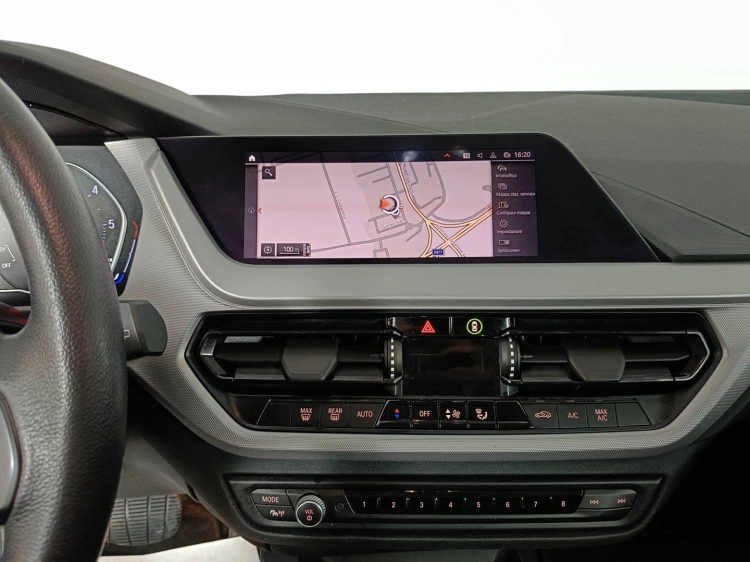 13 - BMW Serie 1 116d Msport Exterior auto