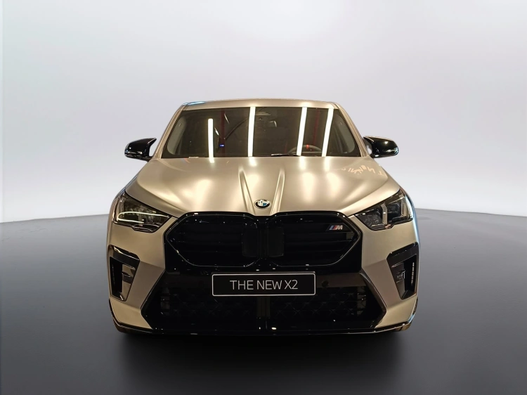 2 - BMW X2 M BMW X2 M35i xDrive