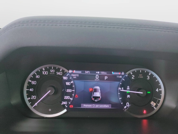 17 - Land rover Defender Defender 110 3.0d i6 mhev SE awd 200cv auto