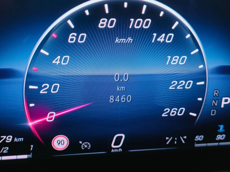 18 - Mercedes-Benz Classe A 180 d Advanced auto