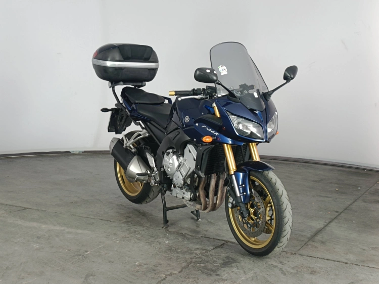 2 - Yamaha FZ FZS 1000 Fazer