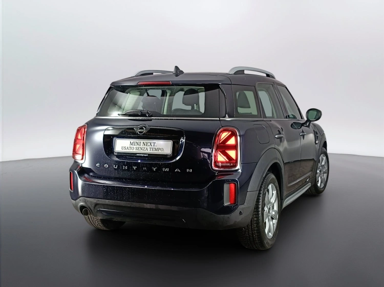 4 - MINI Countryman Mini Countryman 1.5 One D Essential auto
