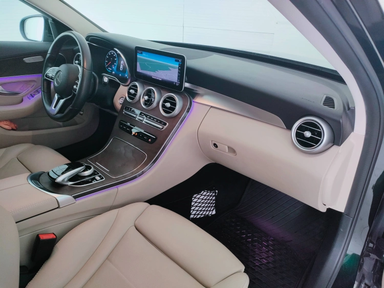 14 - Mercedes-Benz Classe C SW 220 d Premium 4matic auto