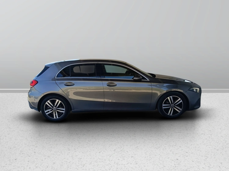 6 - Mercedes-Benz Classe A 180 d Sport auto