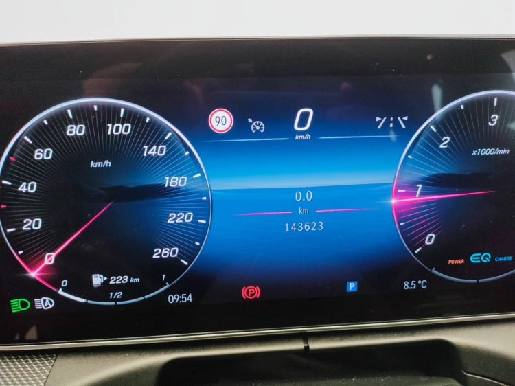 16 - Mercedes-Benz Classe C SW 220 d mhev Sport auto
