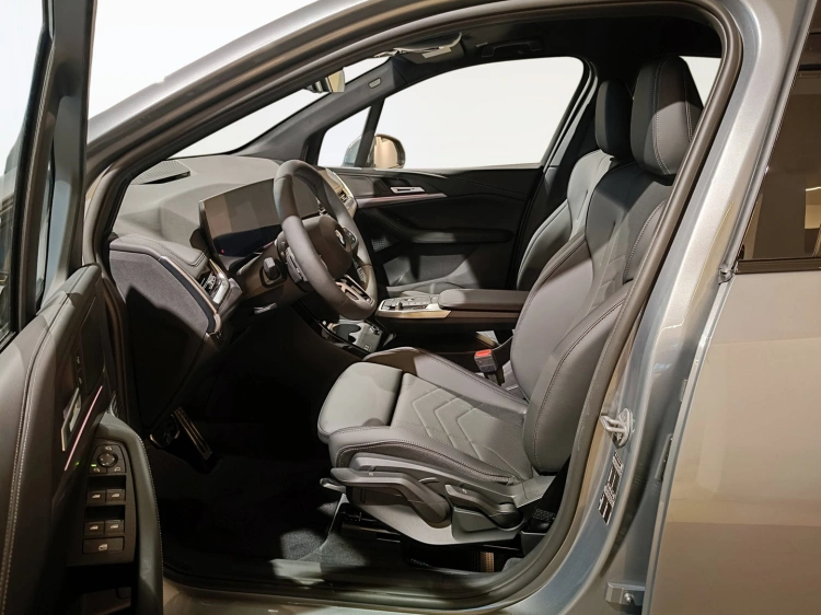 5 - BMW Serie 2 BMW 216i Active Tourer