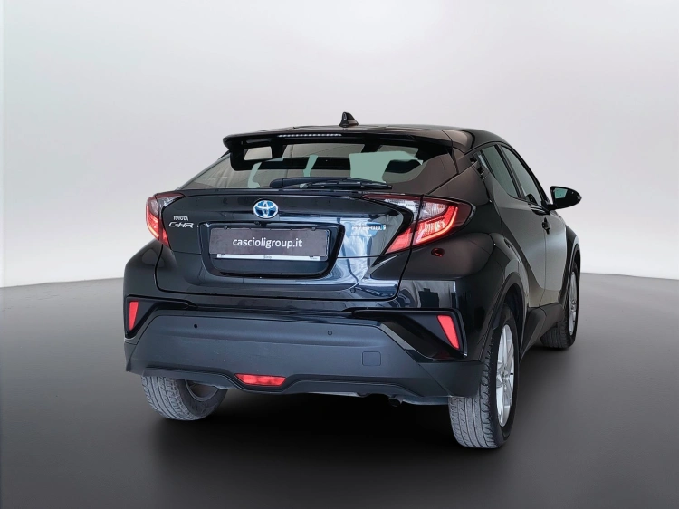 5 - Toyota C-HR C-HR 1.8h Active e-cvt