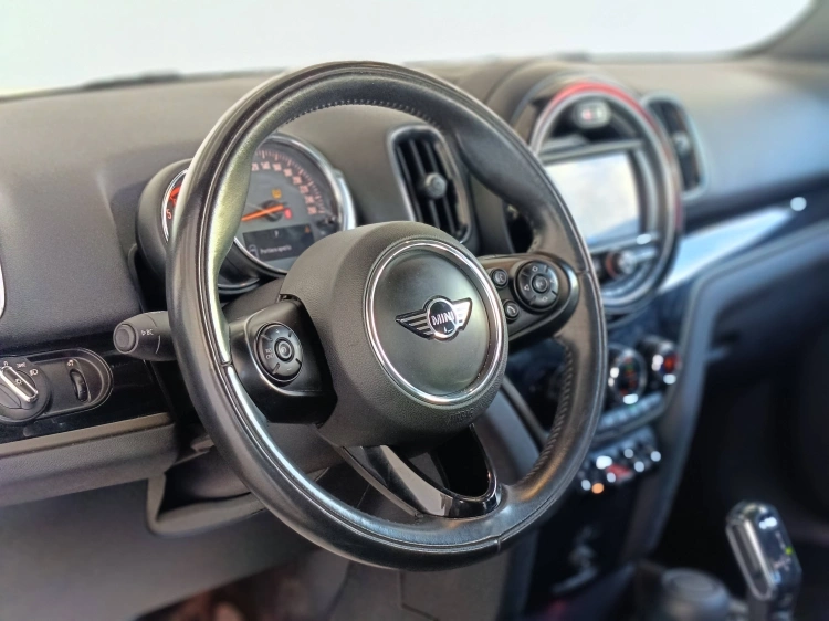 15 - MINI Countryman Mini Countryman 2.0 Cooper D all4 auto my18