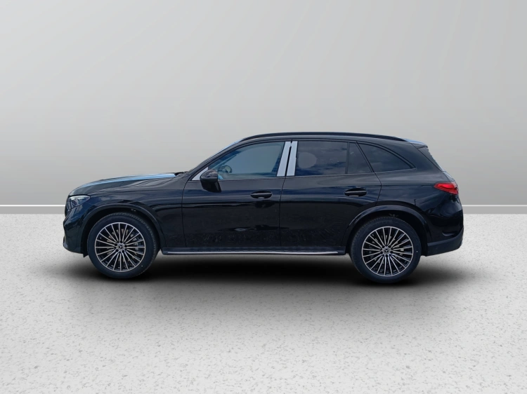 2 - Mercedes-Benz GLC 220 d 4MATIC