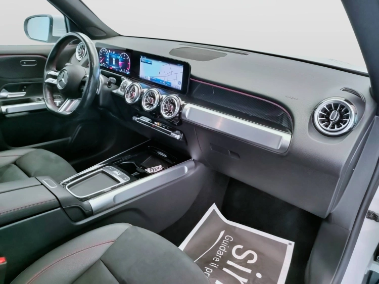 14 - Mercedes-Benz GLB 200 d AMG Line Advanced Plus auto