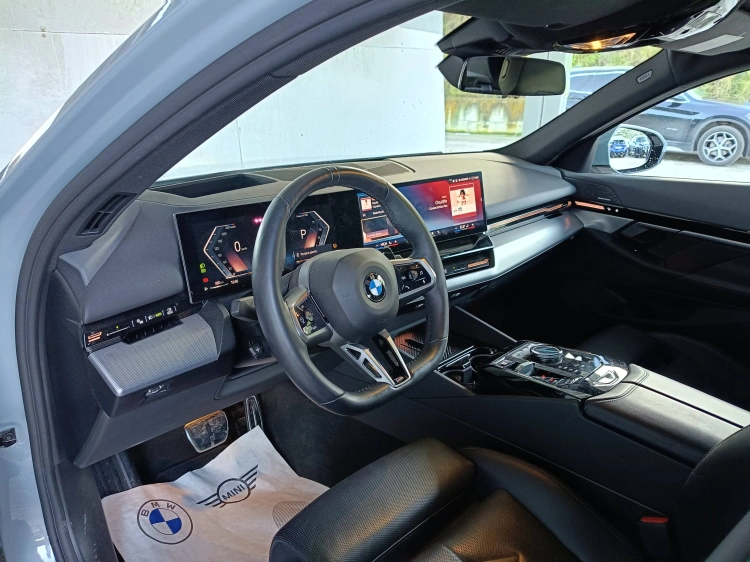 7 - BMW Serie 5 520d 48V xdrive MSport Pro auto