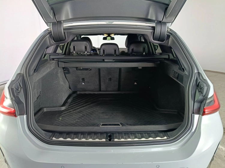 21 - BMW Serie 3 320d Touring mhev 48V MSport auto