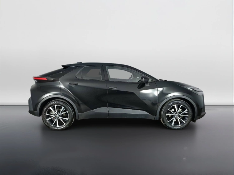 3 - Toyota C-HR C-HR 1.8 hv Trend fwd e-cvt