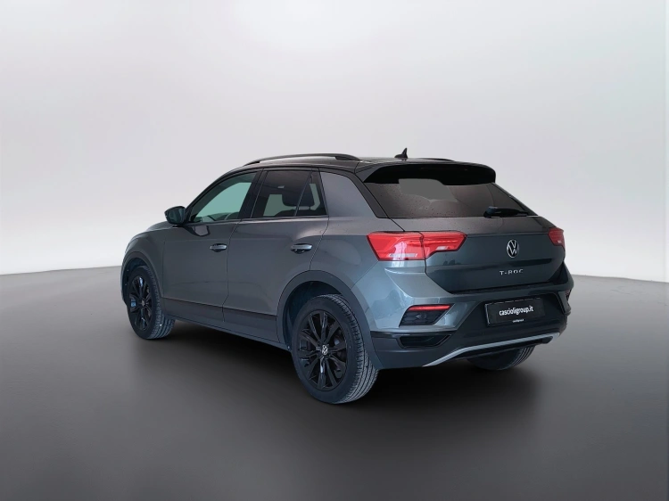 7 - Volkswagen T T-Roc 2.0 tdi Style 115cv