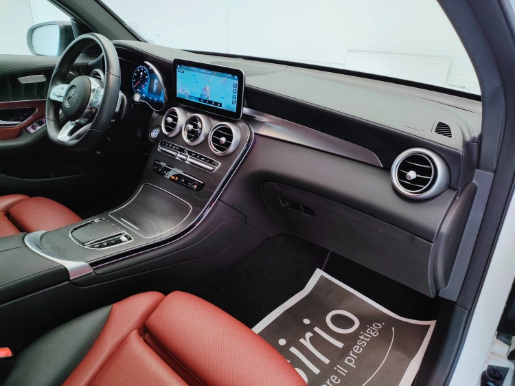 11 - Mercedes-Benz GLC Coupe 300 de phev (eq-power) Premium Plus 4matic auto