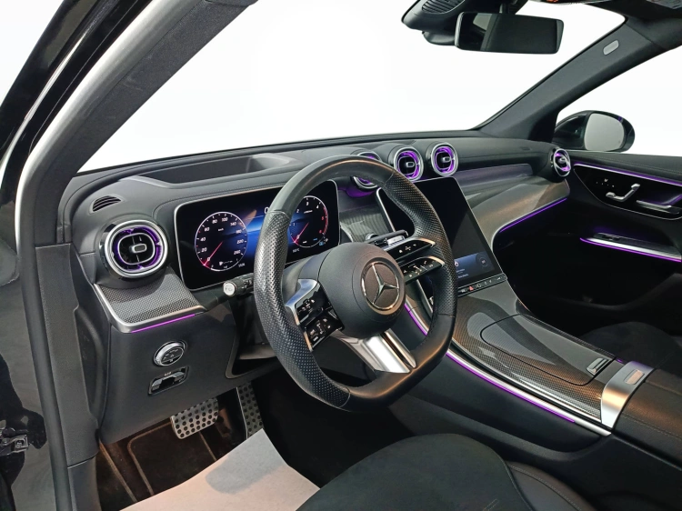 7 - Mercedes-Benz GLC 220 d AMG Premium Plus 4matic auto