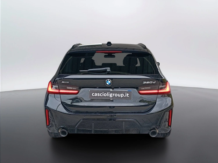 5 - BMW Serie 3 320d Touring mhev 48V Msport xdrive auto