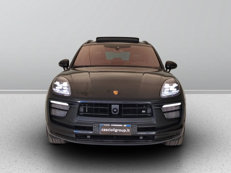 2 - Porsche Macan Macan 2.9 GTS 440cv pdk