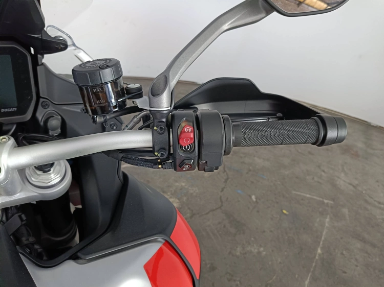 8 - Ducati Multistrada multistrada V4s Ralyye travel  radar