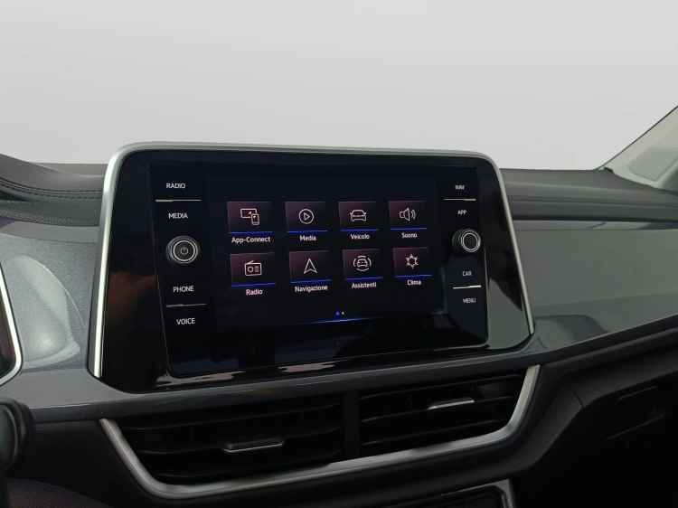 13 - Volkswagen T T-Roc 2.0 tdi Style 115cv