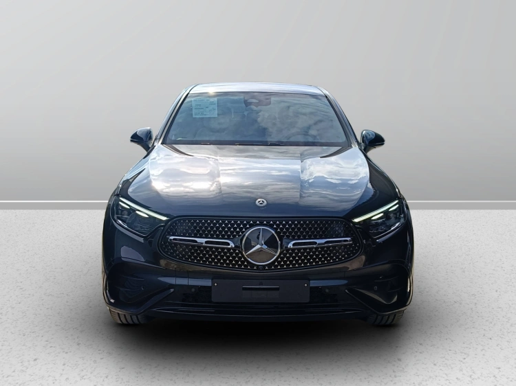 2 - Mercedes-Benz GLC GLC 220 d 4MATIC Coupe
