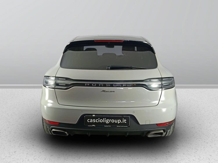 5 - Porsche Macan Macan 2.0 245cv pdk