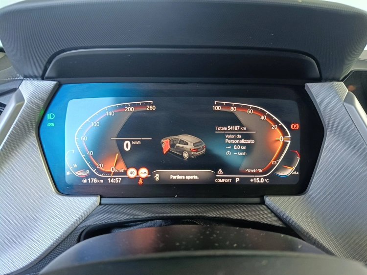 12 - BMW Serie 1 116i Msport Exterior auto