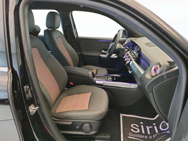 9 - Mercedes-Benz EQB 250+ Electric Art Advanced Plus 7p.ti