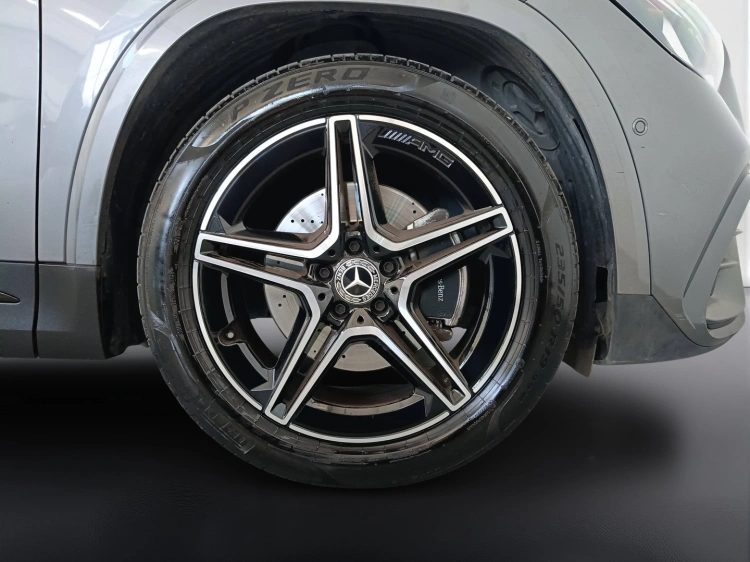 22 - Mercedes-Benz GLA 200 d AMG Line Advanced Plus Tech Edition auto
