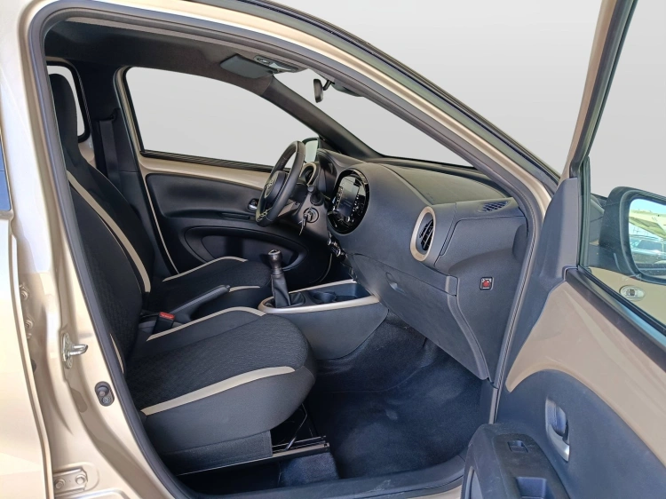 11 - Toyota Aygo X TOYOTA Aygo X 1.0 VVT-i 72 CV 5 porte Trend