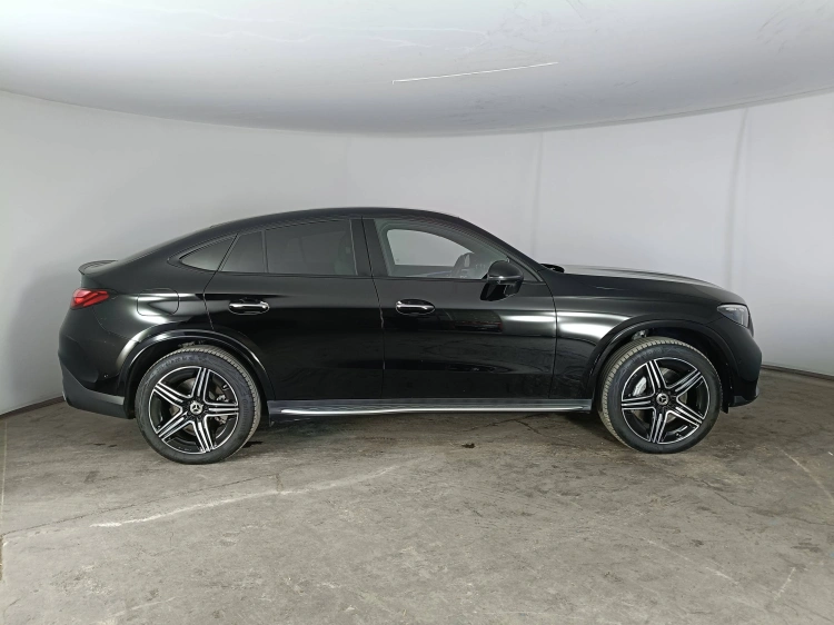 3 - Mercedes-Benz GLC 300 de phev AMG Line Premium 4matic auto