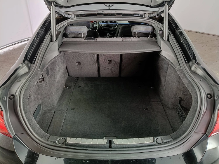 15 - BMW Serie 4 420d Gran Coupe Msport auto