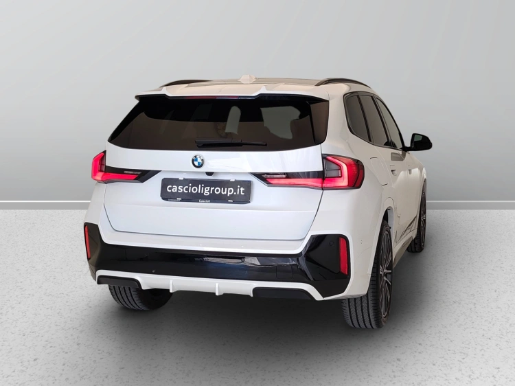 5 - BMW X1 X1 sdrive18d MSport Pro auto