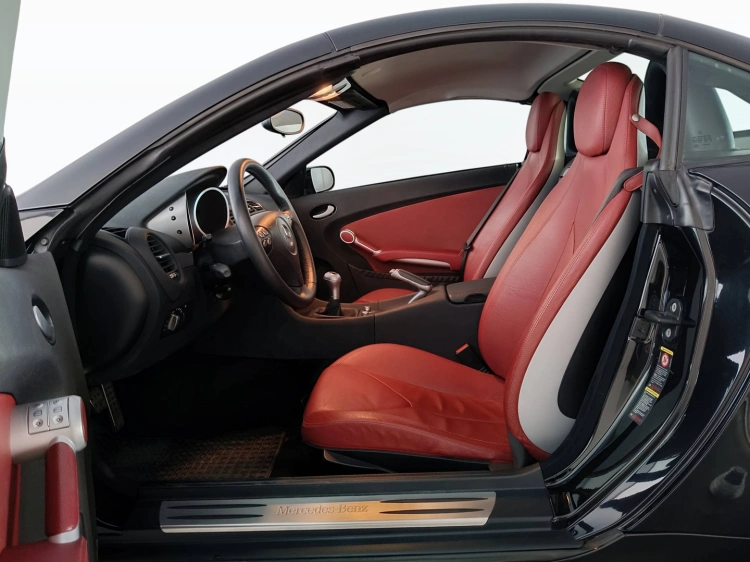 9 - Mercedes-Benz SLK 200 k