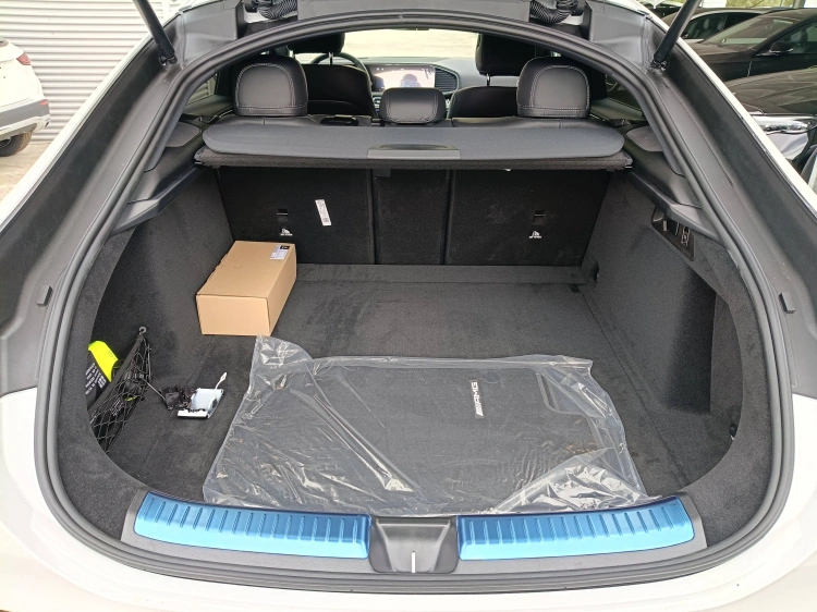 14 - Mercedes AMG GLE GLE 53 AMG 4MATIC+ EQ BOOST Coupé