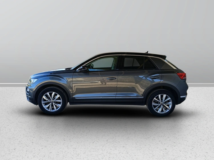 6 - Volkswagen T T-Roc 1.5 tsi Style dsg
