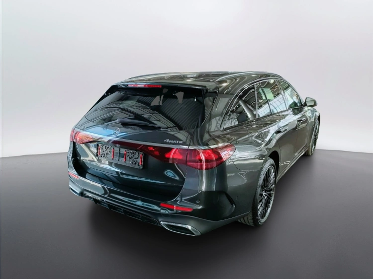 4 - Mercedes-Benz Classe E 220 d 4MATIC Station Wagon