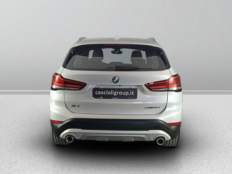 5 - BMW X1 X1 xdrive18d xLine Plus auto